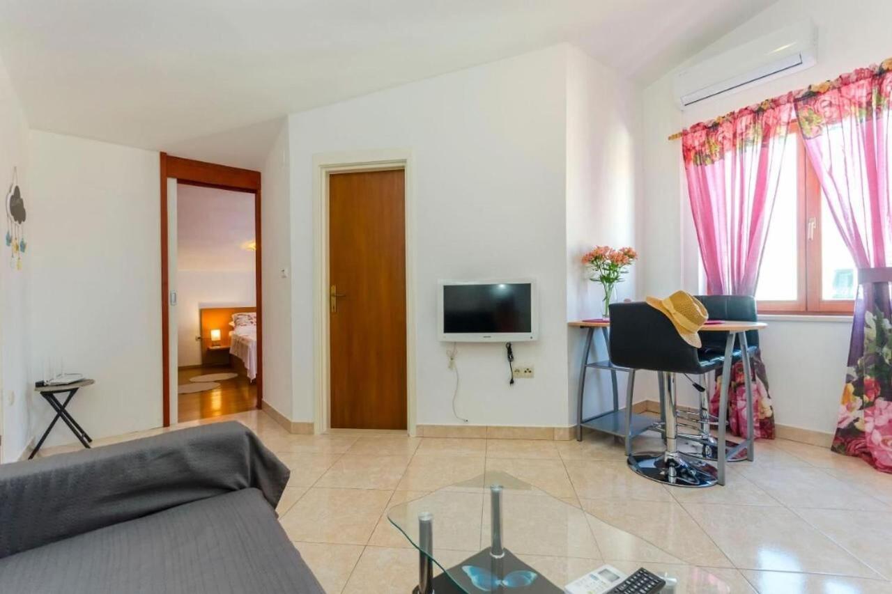Apartment Marija Vodice Exterior foto